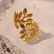 Elegant Floral Wrap Wring